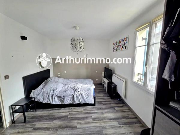 Vente Maison 4 pièces 80 m2 à Savigny-le-Temple