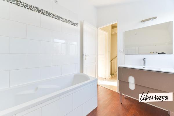 Maison familiale 5 chambres proche Zola/Procé