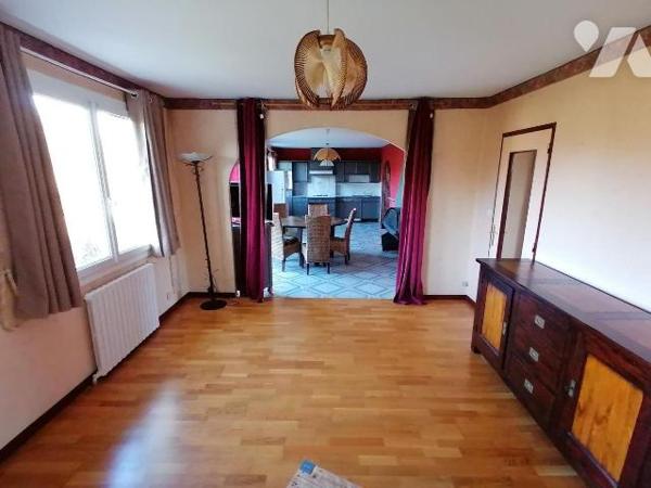 EXCLUSIVITÉ - TRENTE-CINQ NOTAIRES
BRUZ - Secteur campagne, entre Bruz et Laillé
À découvrir ...