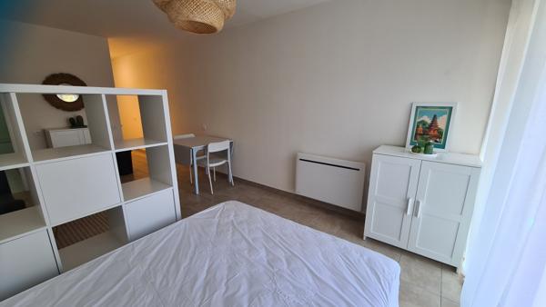 A louer appartement T1 meublé avec place de parking et balcon Angers secteur Lafayette
