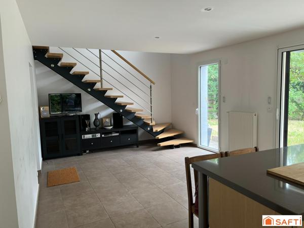 MAISON 160 M2 4 CHAMBRES RENOVATION DE QUALITE A VILLENAVE D'ORNON