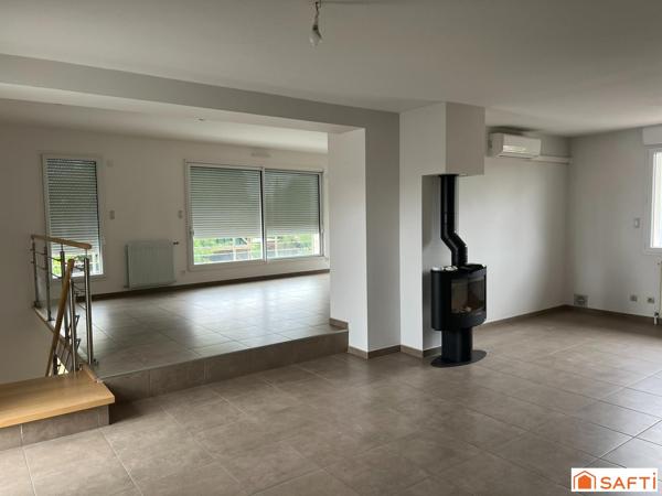 MAISON 160 M2 4 CHAMBRES RENOVATION DE QUALITE A VILLENAVE D'ORNON