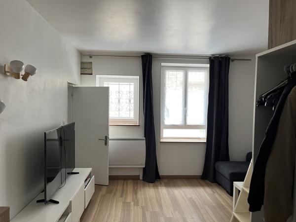 Appartement à vendre |  Vauréal |  1 pièce | 31,9 m²