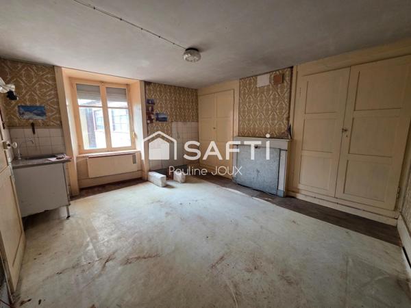 Maison de ville 120m2 avec terrain et dépendances