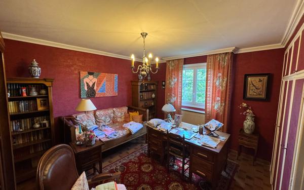 Maison à vendre    6 pièces •  Alès