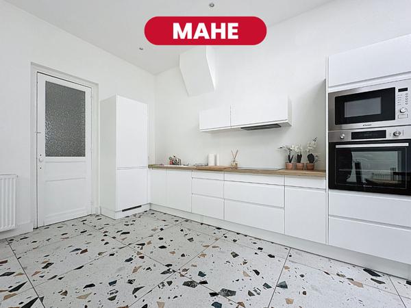 MAHÉ, Maison semi-individuelle rénovée de 117 m², charme et confort réunis