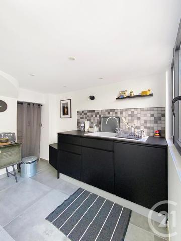 Maison à vendre  7 pièces - 241 m2 MAUGUIO - 34