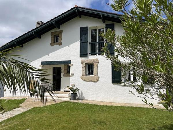 Maison à vendre |  Ascain |  5 pièces | 160 m²