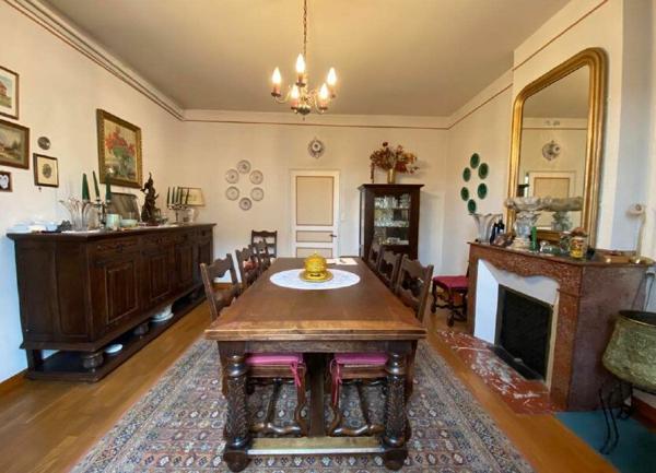 Maison à vendre    6 pièces •  Castres