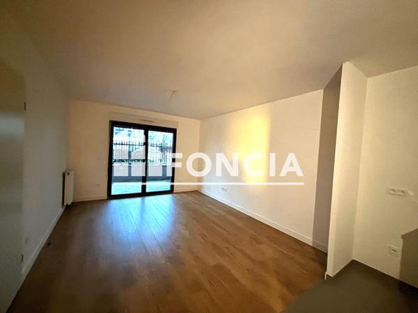 Location Appartement 2 pièces 41.7 m² - 2 CHEMIN DE LA PELOUSE Pontoise 95300