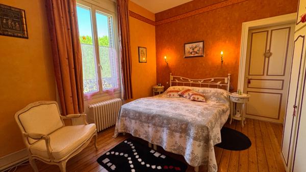MAISON BOURGEOISE A VENDRE LA FERTE IMBAULT