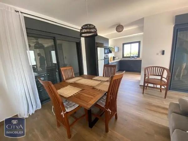 Maison à louer 4 pièces 76.41m²