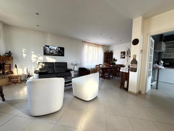 Vente Maison 5 pièces 90 m2 à Beaumont-sur-Oise