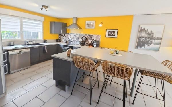 Maison à vendre    4 pièces •  Saran