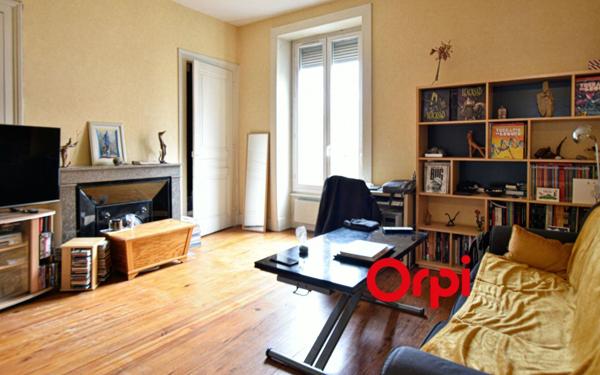 Appartement à vendre    2 pièces • 46,08 m2 Oullins