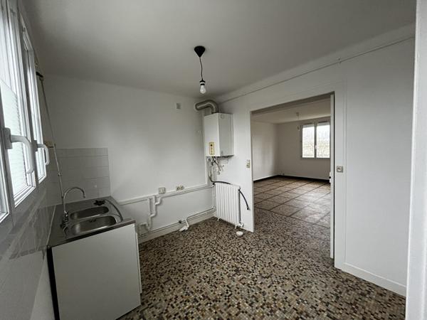 Appartement Angers 4 pièce(s) 66.18m²