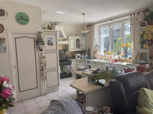 Maison lumineuse avec jardin