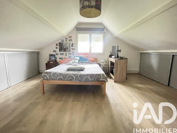 Maison à vendre 8 pièces 235 m² Saint-Léonard-de-Noblat