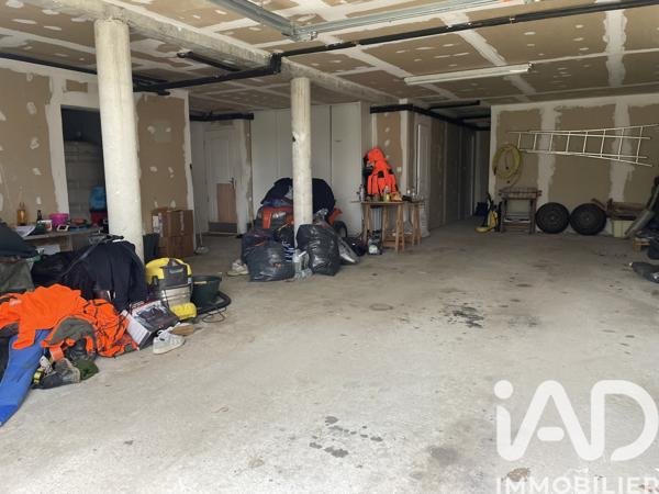 Maison à vendre 8 pièces 235 m² Saint-Léonard-de-Noblat