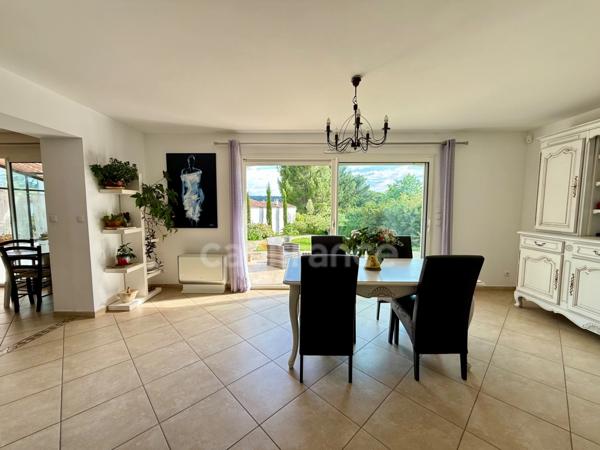 Maison à vendre 6 pièces LOURMARIN (84) 122m2 terrain 854 m2 garage 30 m2