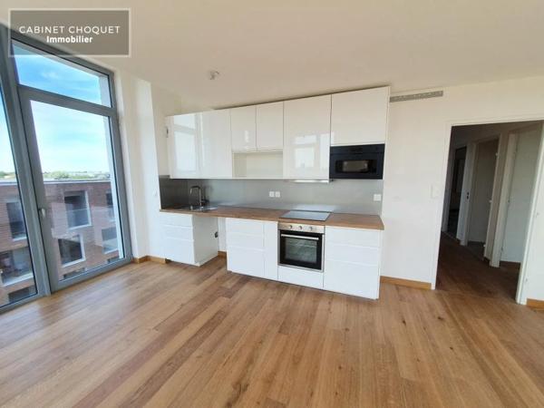 F3 BIS AVEC PARKING ET ROOFTOP A LOUER - LILLE LOMME - 78.5 m 2 - 1 317 € charges comprises par mois