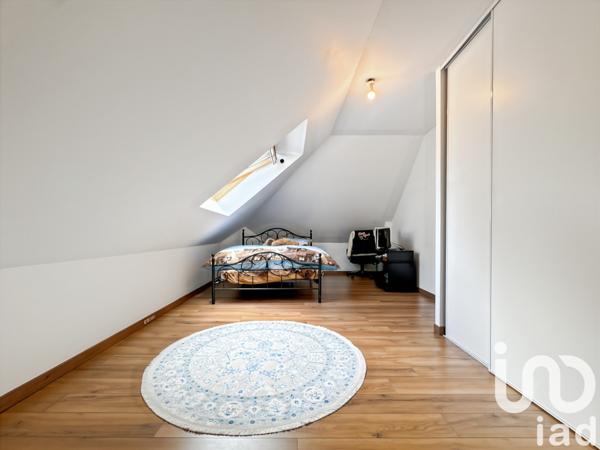 Maison d’architecte 5 pièces de 213 m² à Laval (53000)