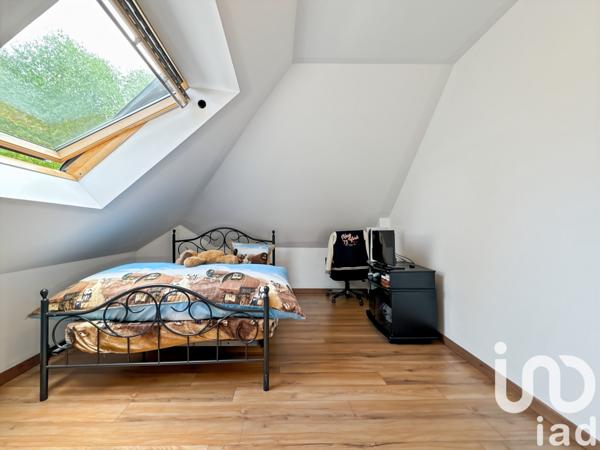 Maison d’architecte 5 pièces de 213 m² à Laval (53000)