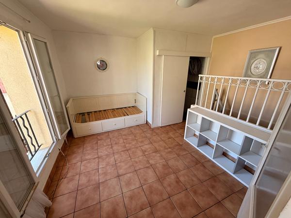 Maison Bobigny 4 pièce(s) 37.74 m2
