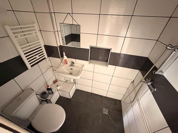 Maison Bobigny 4 pièce(s) 37.74 m2