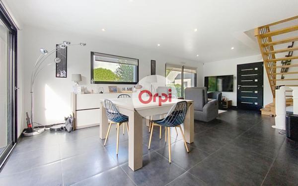 Maison à vendre    5 pièces •  Sulniac