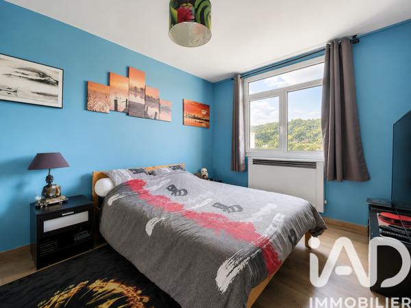 Appartement à vendre 5 pièces 79 m² Saint-Aubin-lès-Elbeuf