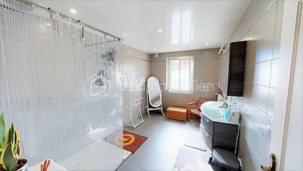 Maison longere de 310 m²