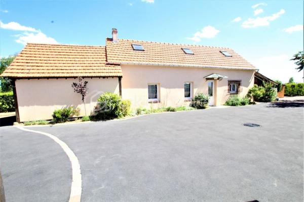 Maison longere de 310 m²