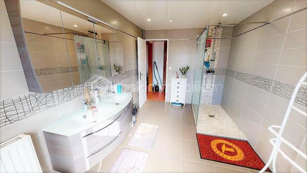 Maison longere de 310 m²