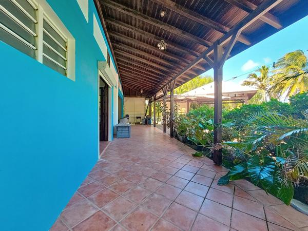 Villa piscine 4 pièces 120 m² au VAUCLIN