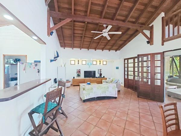 Villa piscine 4 pièces 120 m² au VAUCLIN