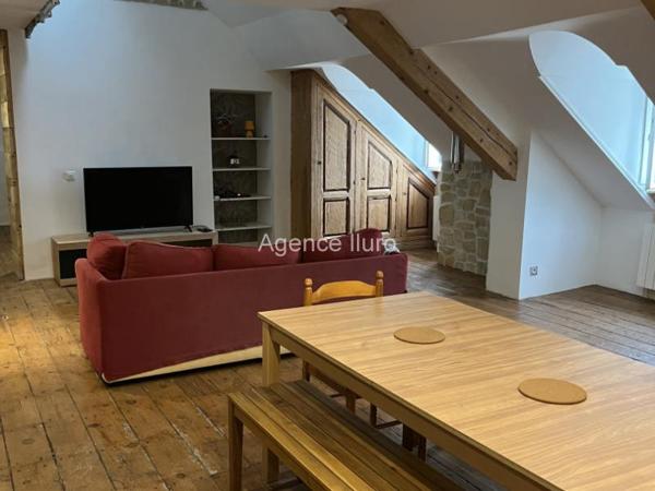 Appartement - Oloron-sainte-marie - Réf.:205321 OLORON CENTRE-VILLE - BEL APPARTEMENT T4 EN DUPLEX
