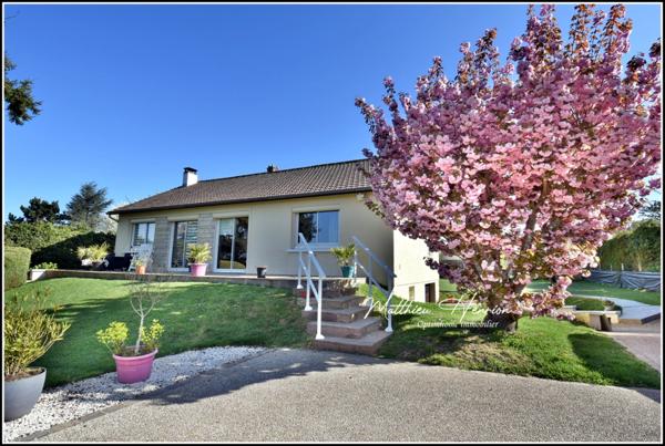 EN EXCLUSIVITÉ – Maison familiale sur sous-sol, 3 chambres + 1 bureau, DPE C