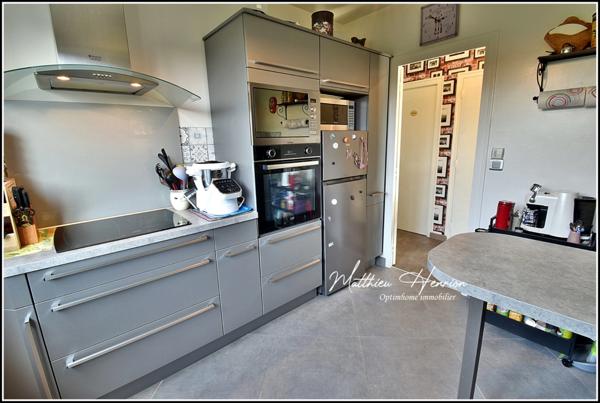 EN EXCLUSIVITÉ – Maison familiale sur sous-sol, 3 chambres + 1 bureau, DPE C