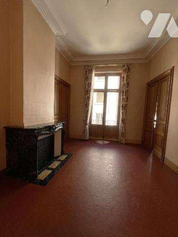 Appartement de caractère de 167,70 m² à deux pas du centre-ville de Narbonne