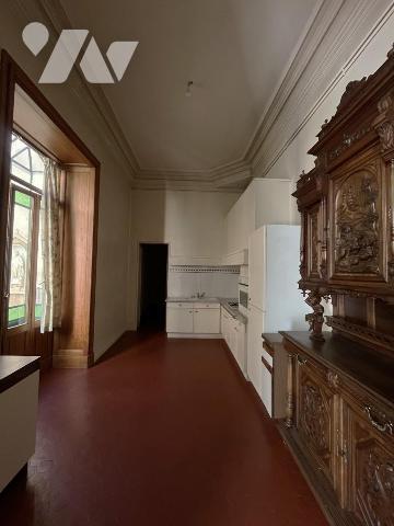 Appartement de caractère de 167,70 m² à deux pas du centre-ville de Narbonne
