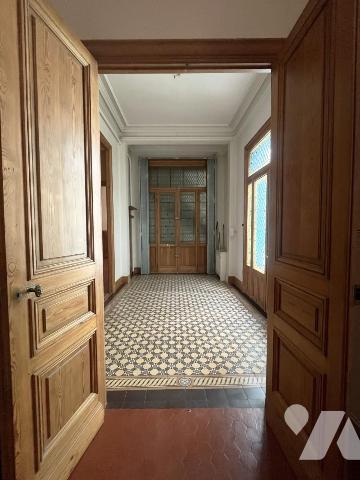 Appartement de caractère de 167,70 m² à deux pas du centre-ville de Narbonne