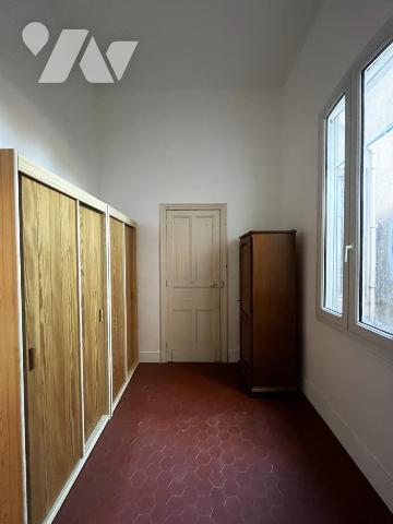 Appartement de caractère de 167,70 m² à deux pas du centre-ville de Narbonne