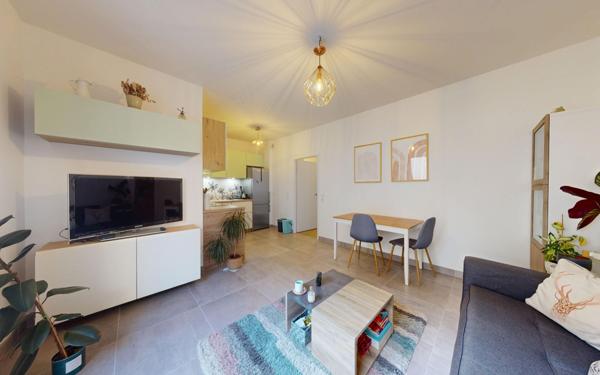 Appartement à vendre    3 pièces • 60,07 m2 Lyon 4