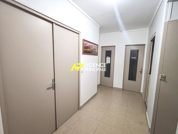 Argenteuil CENTRE-VILLE, Appartement 4 pièces 3 chambres avec box, balcon et cave €189 000 ** - Référence 4493