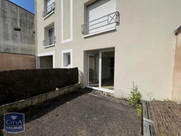 Appartement à louer 1 pièce 22.92m² Laval (53000)