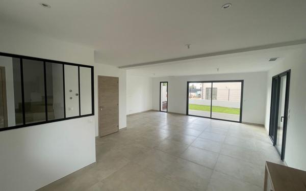 Maison à vendre    4 pièces • 94 m2 Six-Fours-les-Plages