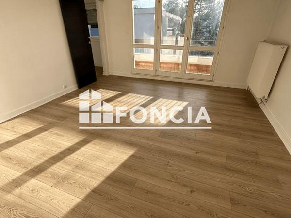 Location Appartement 4 pièces 83.76 m² - 9 rue Auguste Renoir Yerres 91330