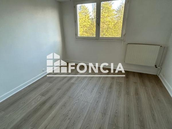 Location Appartement 4 pièces 83.76 m² - 9 rue Auguste Renoir Yerres 91330