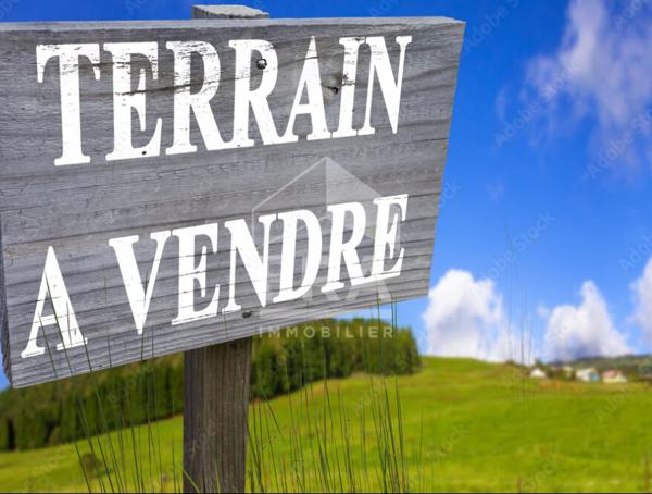Terrain Petit Couronne 1144 m2